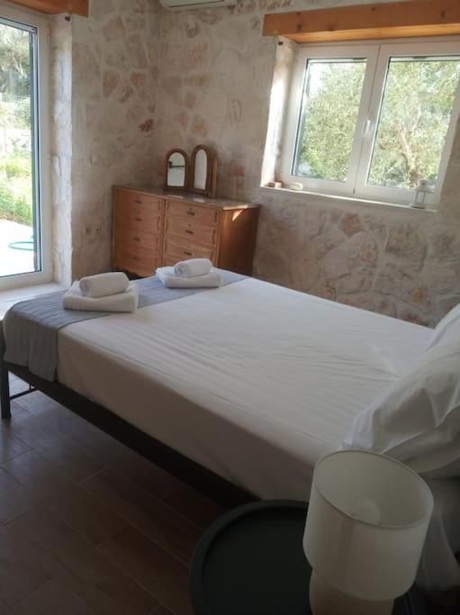 Olive Trees Villa Tragaki Exterior photo